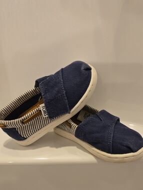 Toms Kids Navy & Striped Slip-On Canvas Sneakers